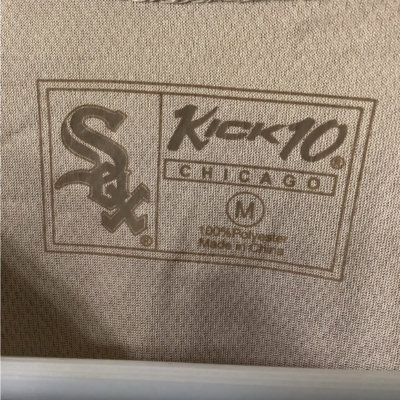 Kick 10, Chicago White Soxs Jersey Style Shirt. - Picture 5 of 7